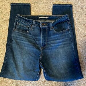 Levi 721 high rise skinny ankle size 28